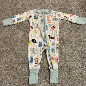 Little Sleepies OG Birthday Zippy